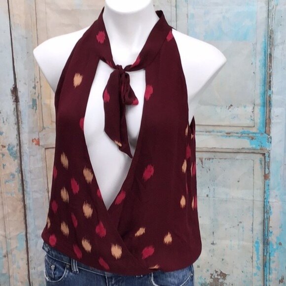 Parker Sleeveless Halter Top With Open Back & Tie Detail Burgundy With Gold & Pi - Picture 7 of 9